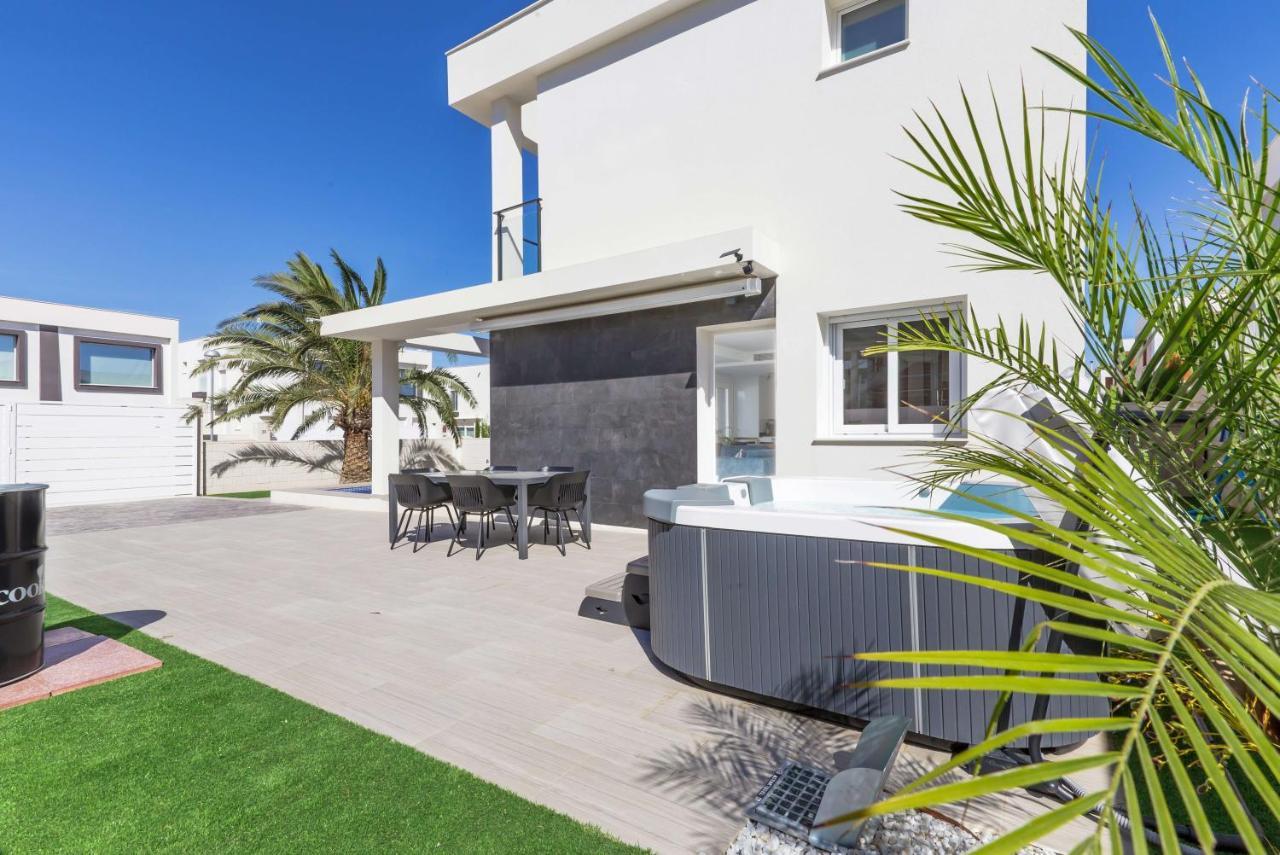 Casa Bos Dolpfin Wellness Luxury Entire Villa Pool & Jacuzzi Gran Alacant Near Beach Puerto Marino Zewnętrze zdjęcie