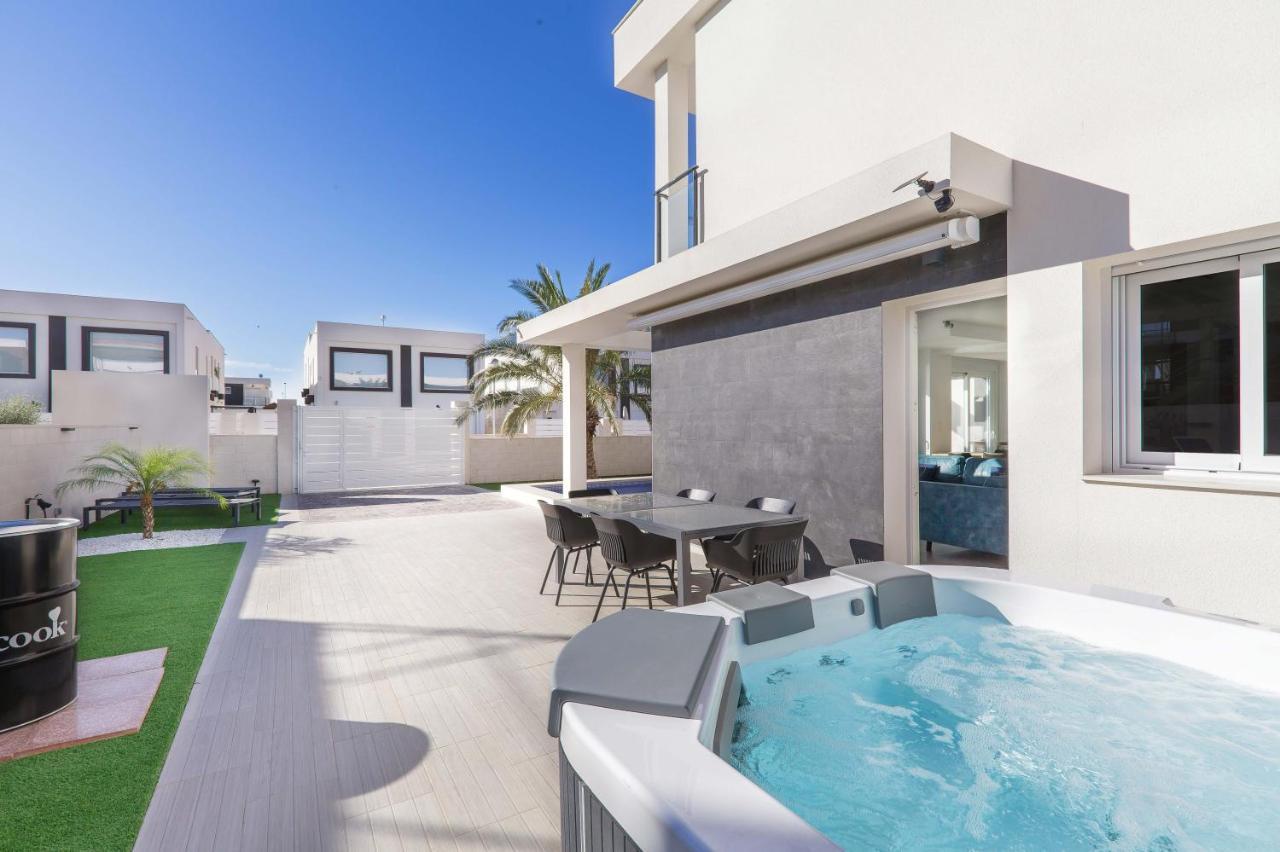 Casa Bos Dolpfin Wellness Luxury Entire Villa Pool & Jacuzzi Gran Alacant Near Beach Puerto Marino Zewnętrze zdjęcie