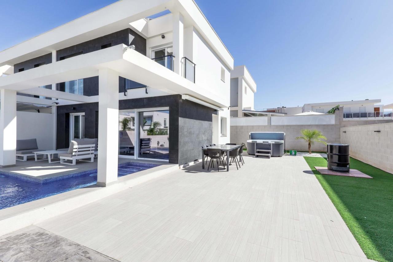 Casa Bos Dolpfin Wellness Luxury Entire Villa Pool & Jacuzzi Gran Alacant Near Beach Puerto Marino Zewnętrze zdjęcie